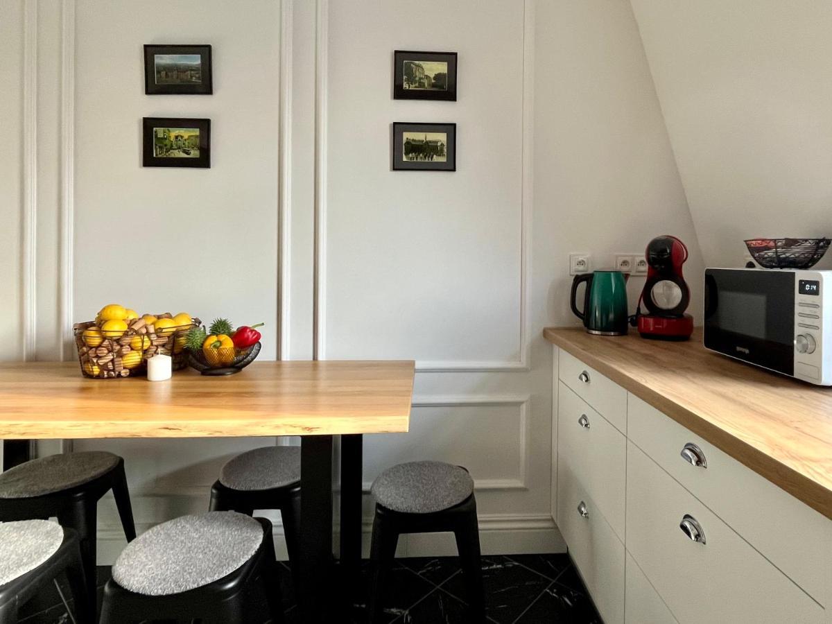 Apartamenty Lemon Pepper Jelenia Gora Ngoại thất bức ảnh